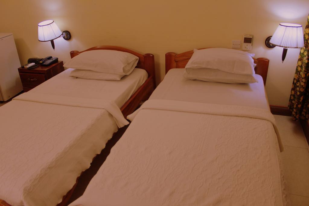 Hotel Loreto كيب كوست المظهر الخارجي الصورة