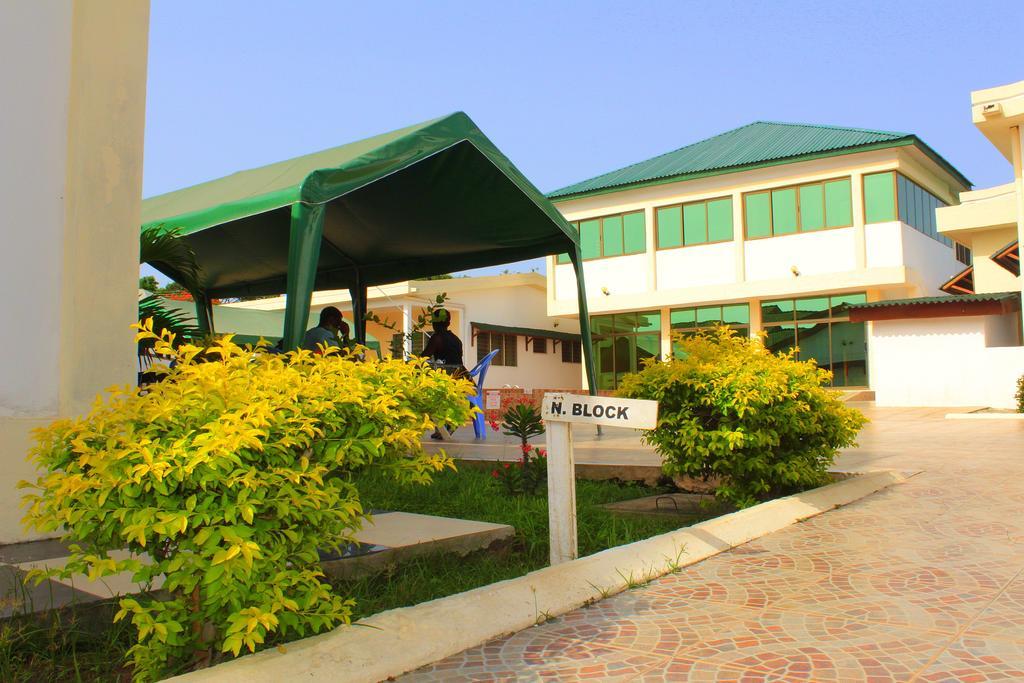 Hotel Loreto كيب كوست المظهر الخارجي الصورة