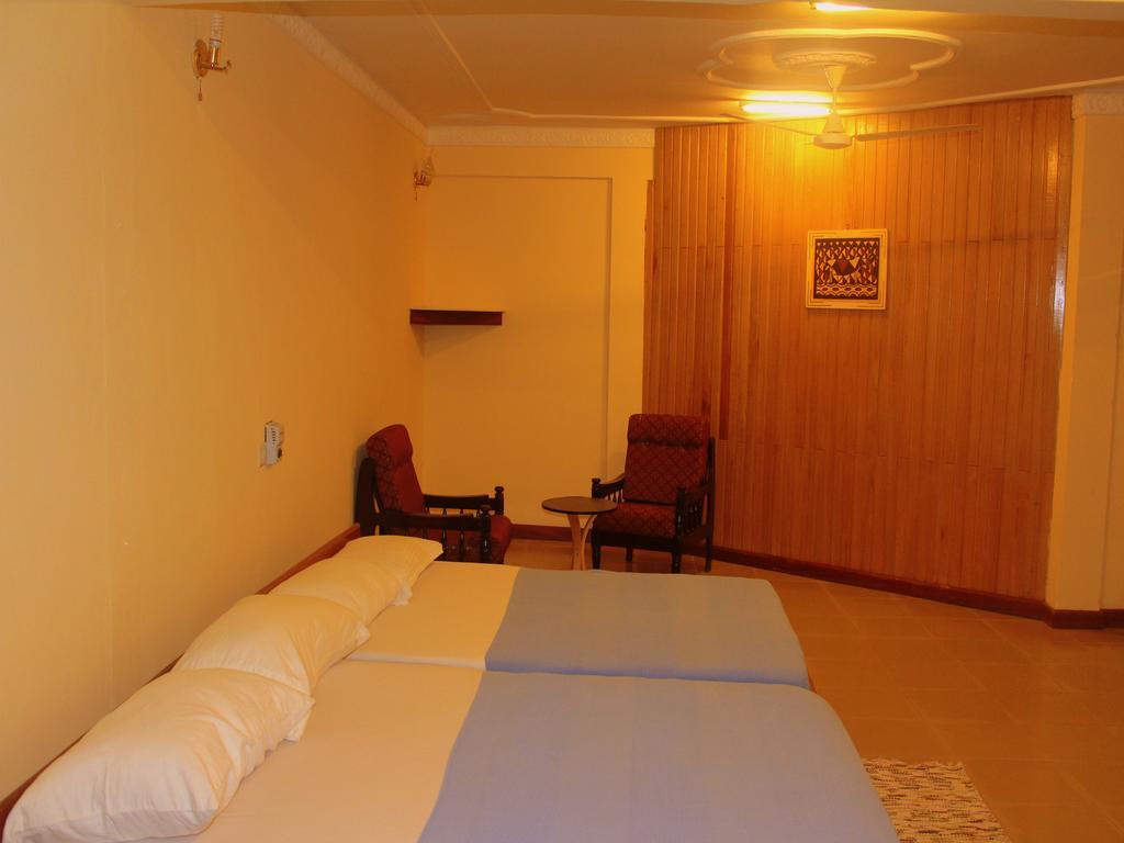 Hotel Loreto كيب كوست المظهر الخارجي الصورة